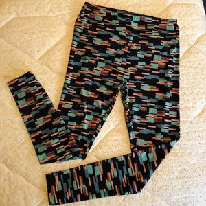 3 for $23! LuLaRoe leggings - Tall & Curvy S